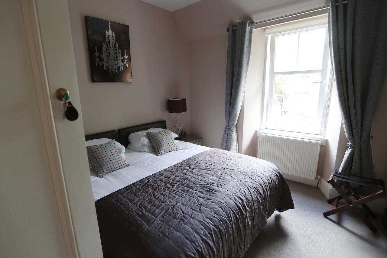 Roseburn B&B Питлохри Екстериор снимка